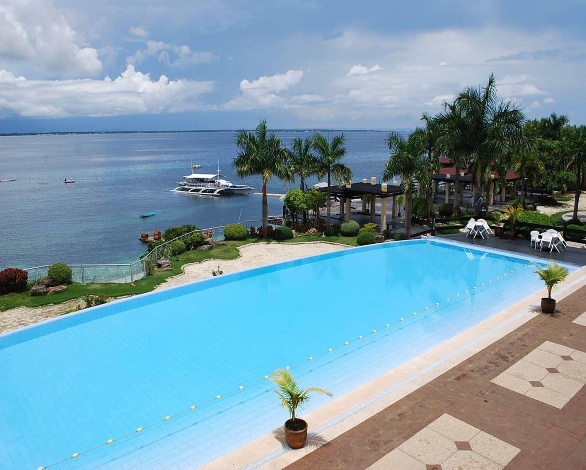 Vista Mar Beach Resort And Country Club Lapu-Lapu City Exterior photo