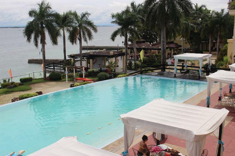 Vista Mar Beach Resort And Country Club Lapu-Lapu City Exterior photo